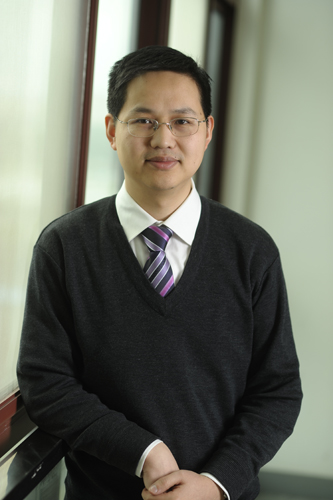 新能源所副所长陈亮